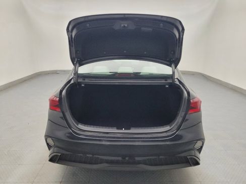 Used 2022 Kia Forte LXS FWD image 29