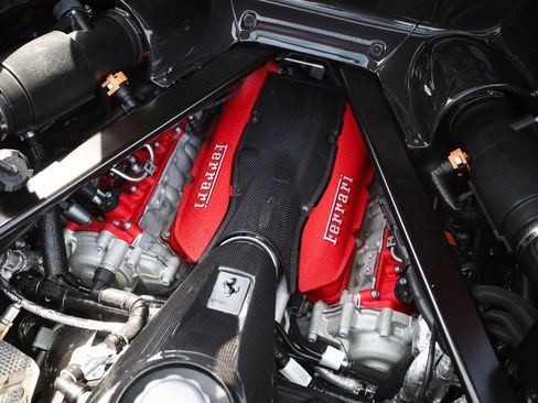 Used 2021 Ferrari SF90 Stradale AWD/4WD image 26
