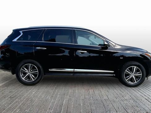 Certified 2019 INFINITI QX60 Luxe w/ Essential Package AWD/4WD image 8