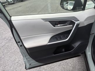 Used 2019 Toyota RAV4 XLE w/ Convenience Package AWD/4WD video 5
