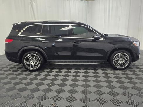 Used 2022 Mercedes-Benz GLS 450 4MATIC image 7
