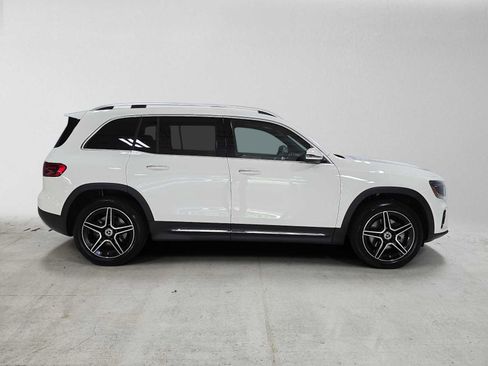 Certified 2026 Mercedes-Benz GLB 250 4MATIC image 2