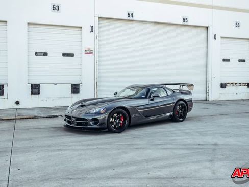 Used 2009 Dodge Viper ACR RWD image 45