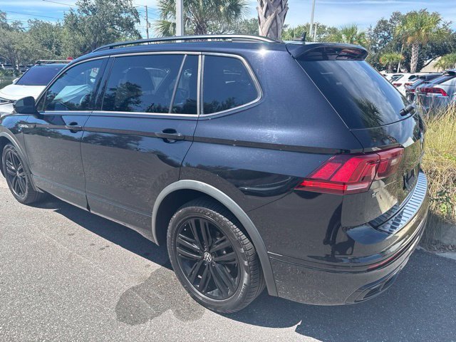 Used 2022 Volkswagen Tiguan SE R-Line FWD image 10