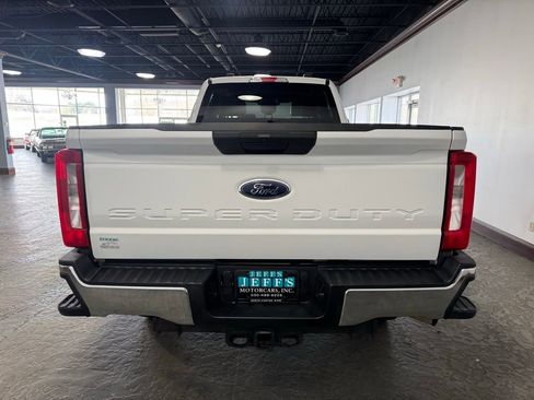 Used 2024 Ford F350 XL w/ FX4 Off-Road Package image 5
