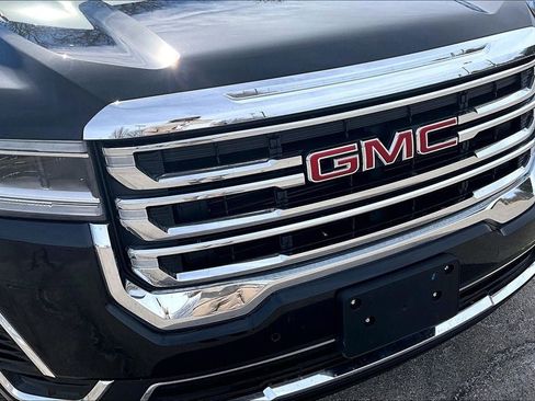 Used 2023 GMC Acadia SLE FWD image 28