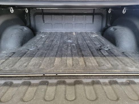 Used 2025 RAM 2500 Laramie w/ Sport Appearance Package image 11