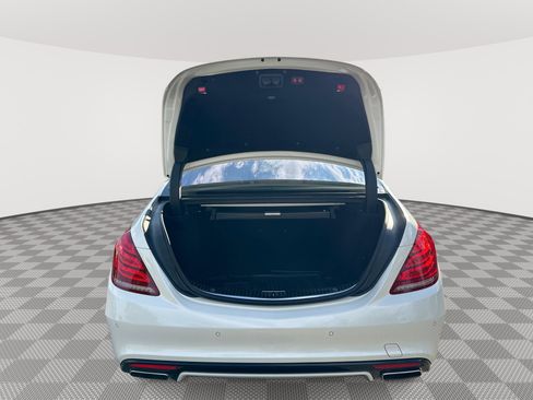 Used 2015 Mercedes-Benz S 550 Sedan image 21