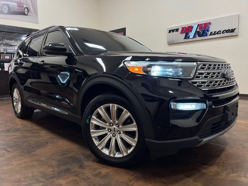 Used 2020 Ford Explorer Limited w/ Equipment Group 310A AWD/4WD image 1