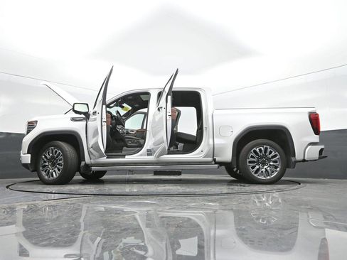 Used 2024 GMC Sierra 1500 Denali Ultimate image 59