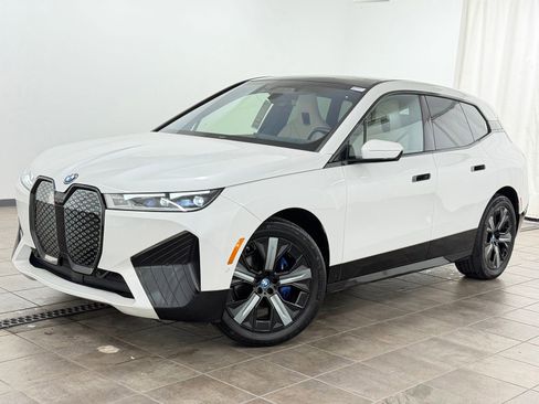 Used 2024 BMW iX xDrive50 w/ Premium Package AWD/4WD image 1