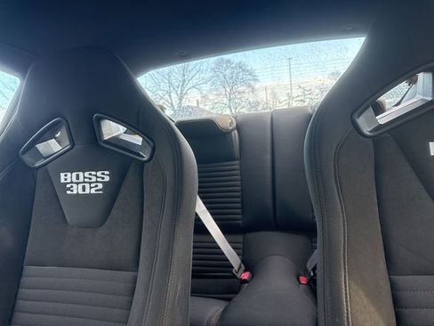 Used 2013 Ford Mustang Boss 302 w/ Boss 302 Accessory Pkg RWD image 7