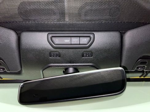 Used 2023 Jeep Gladiator Sport AWD/4WD image 21