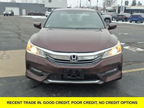 Used 2017 Honda Accord Sport Special Edition image 2