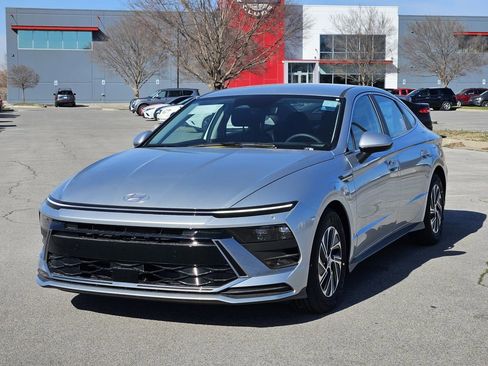 New 2026 Hyundai Sonata Blue image 3