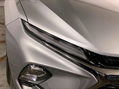 Used 2025 Chevrolet Blazer RS FWD image 26