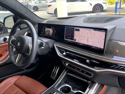 Certified 2024 BMW X7 M60i w/ Executive Package image 31