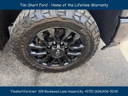 Used 2025 Chevrolet Silverado 2500 LT w/ Trail Boss Package image 6