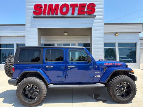 Used 2020 Jeep Wrangler Unlimited Sahara AWD/4WD image 1