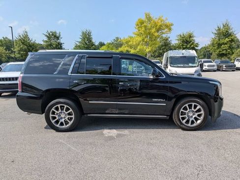 Used 2016 GMC Yukon Denali AWD/4WD image 3