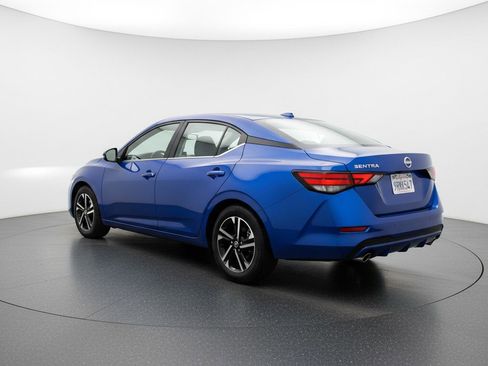 Used 2025 Nissan Sentra SV FWD image 6