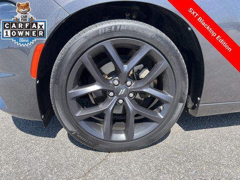 Used 2023 Dodge Charger SXT w/ Blacktop Package image 9