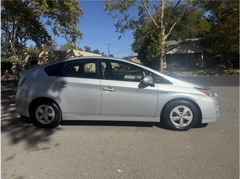 Used 2010 Toyota Prius Five FWD image 6
