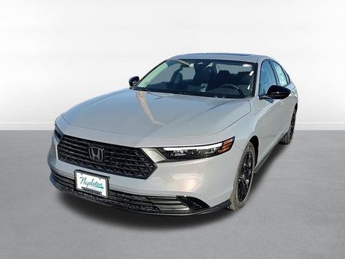 New 2025 Honda Accord SE image 8
