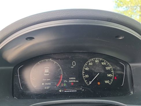 Used 2023 Honda Civic Sport image 14