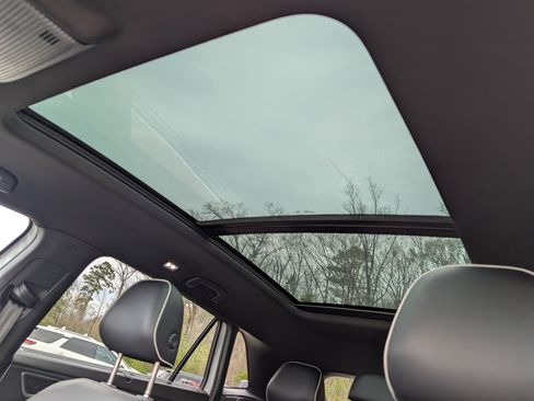 Used 2024 Volkswagen Atlas Cross Sport SEL Premium R-Line image 53