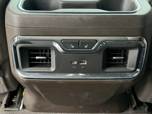 Used 2025 Chevrolet Silverado 1500 LTZ w/ LTZ Premium Package AWD/4WD image 15