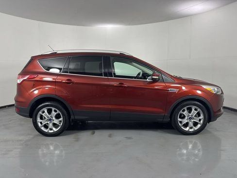 Used 2014 Ford Escape Titanium w/ Equipment Group 401A FWD image 36