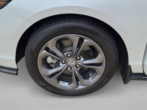 Used 2024 Honda Accord EX-L image 24