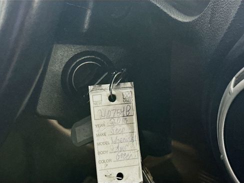 Used 2013 Jeep Wrangler Unlimited Rubicon w/ Connectivity Group image 26