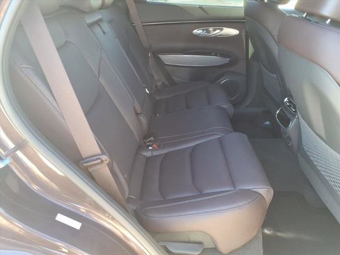 Certified 2023 Genesis GV70 2.5T w/ Advanced Package image 14