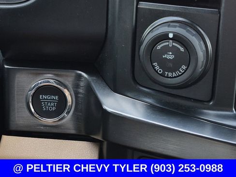 Used 2024 Ford F250 Lariat w/ Lariat Ultimate Package AWD/4WD image 31