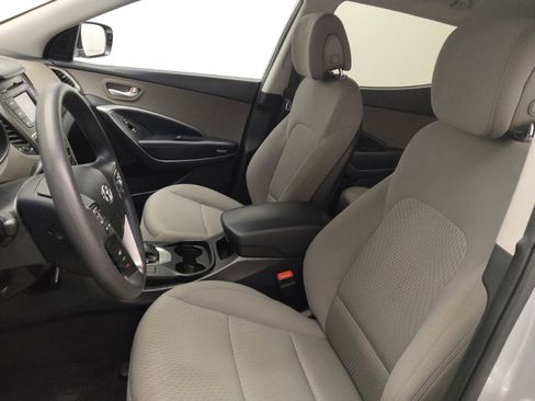 Used 2017 Hyundai Santa Fe Sport image 17