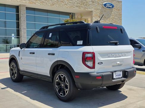 New 2026 Ford Bronco Sport Outer Banks w/ Outer Banks Tech Package+ AWD/4WD image 10