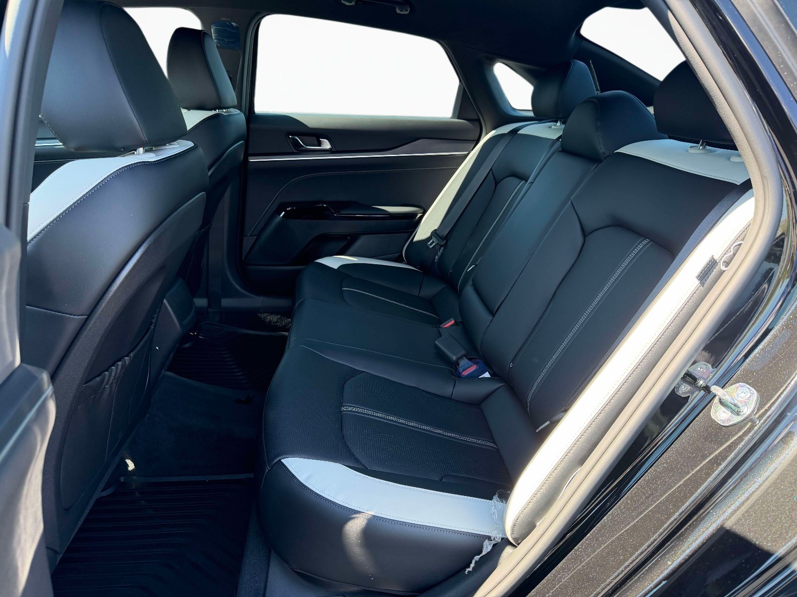 New 2026 Kia K5 GT-Line FWD image 29