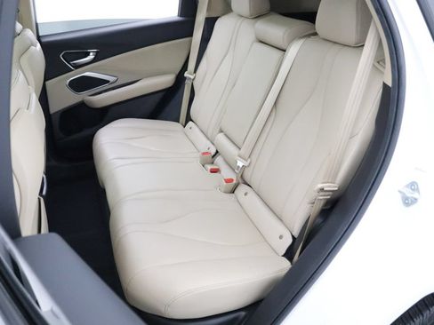Used 2024 Acura RDX SH-AWD image 10