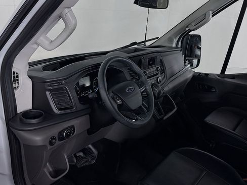 Used 2020 Ford Transit 350 XL image 21
