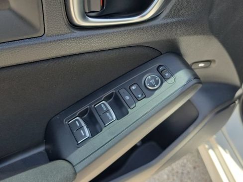 Used 2022 Honda Civic Sport image 19