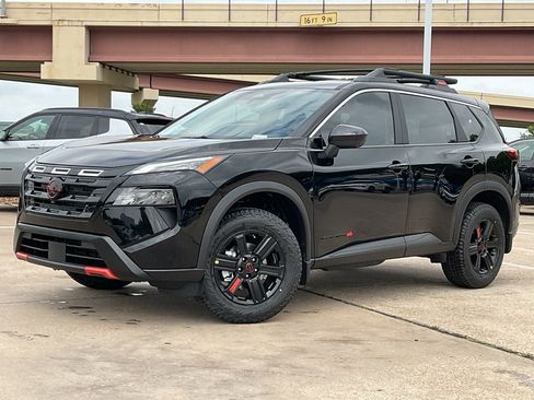 New 2026 Nissan Rogue SV AWD/4WD image 2