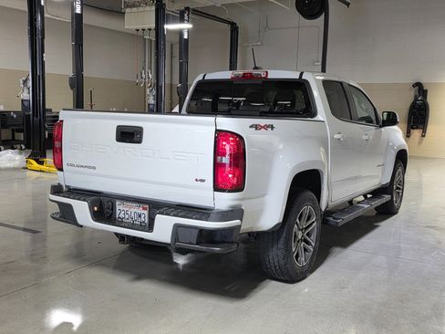 Used 2022 Chevrolet Colorado LT w/ Luxury Package image 7