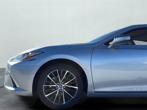 New 2025 Lexus ES 350 350 image 16