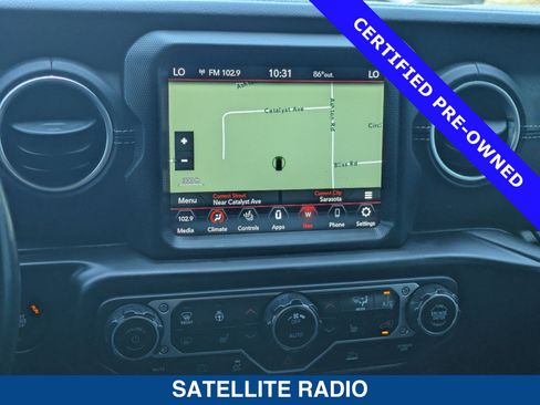 Used 2021 Jeep Wrangler Unlimited Sahara w/ Cold Weather Group AWD/4WD image 25
