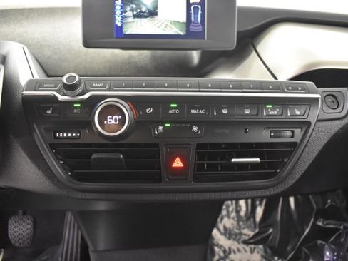 Used 2017 BMW i3 w/ Range Extender RWD image 23