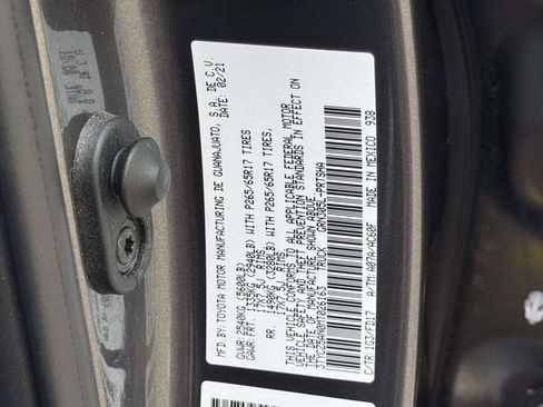 Used 2021 Toyota Tacoma TRD Sport w/ Technology Package AWD/4WD image 26