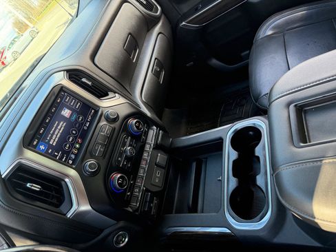 Used 2020 Chevrolet Silverado 1500 RST w/ All-Star Edition image 13