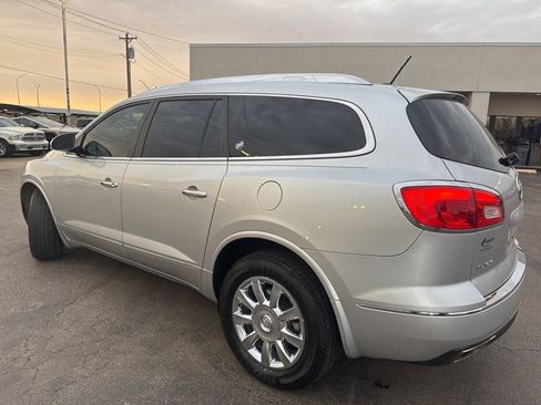 Used 2014 Buick Enclave Leather image 9